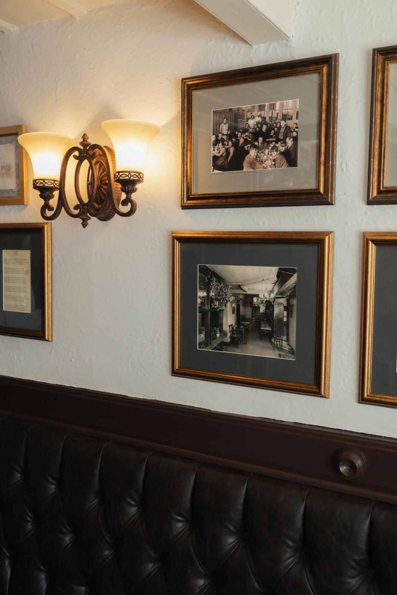 Black Dog Inn Bolton Exteriér fotografie